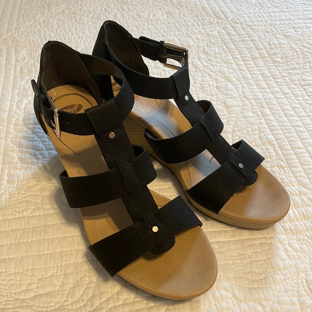 Dr. Scholl’s Wedges